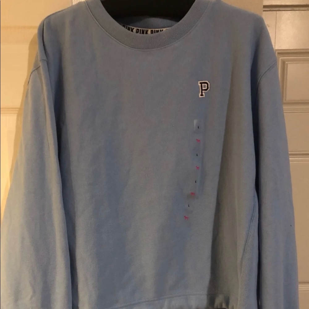 Campus crop sweater